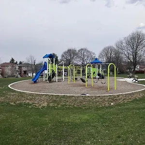 Lilac Private Unit 10-min To Airport Toronto